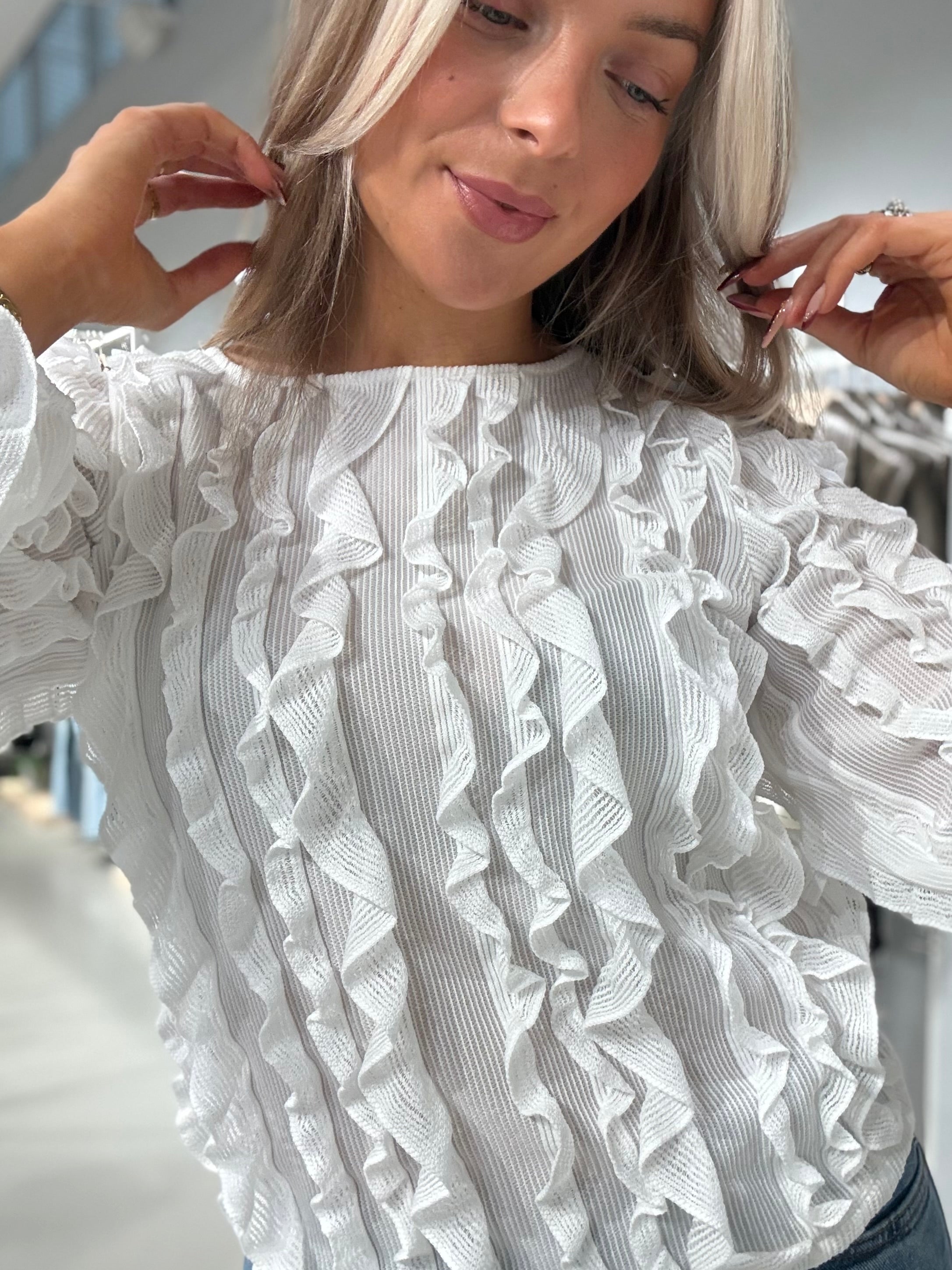 VIEDITH Top - Cloud Dancer